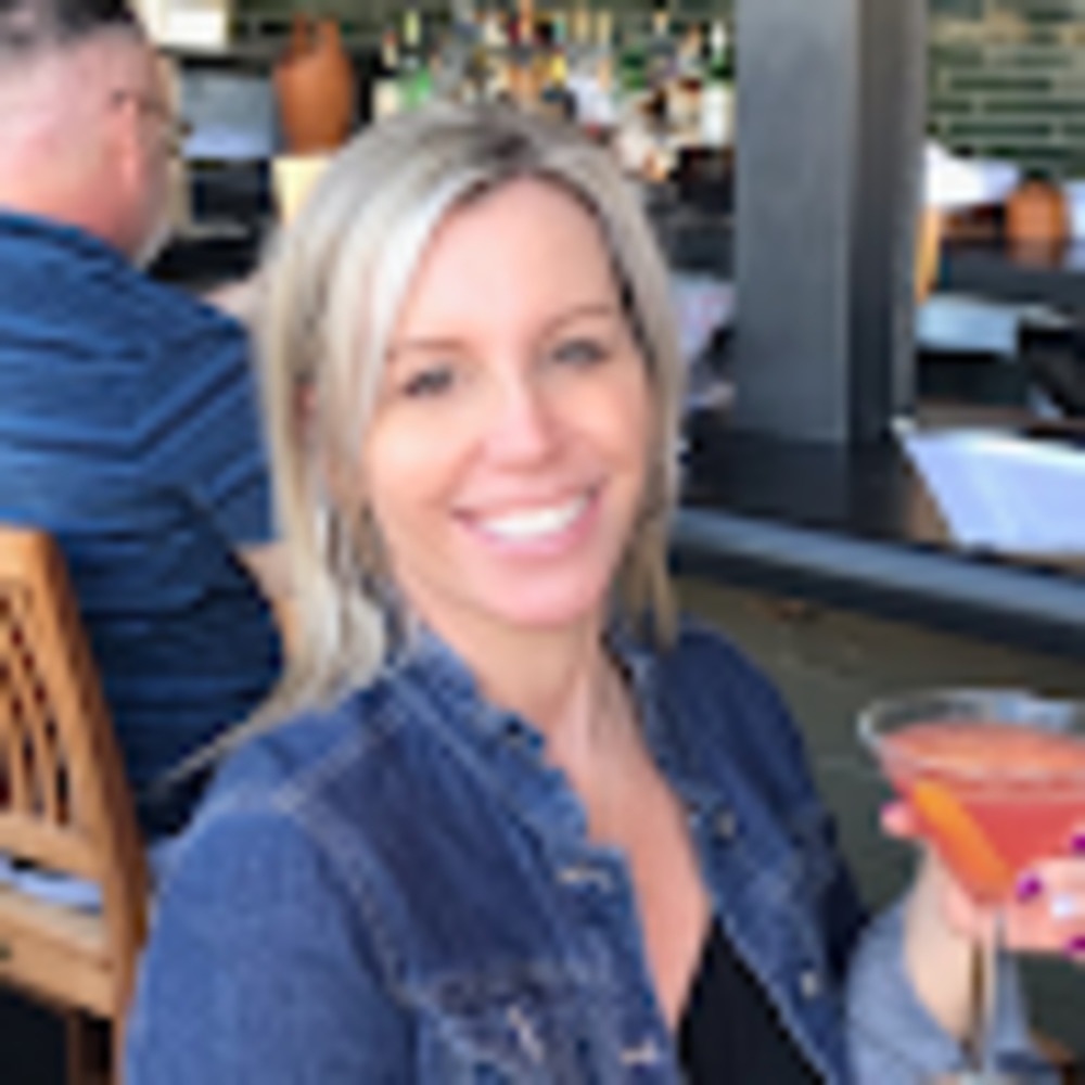 Meet your Posher, Lori